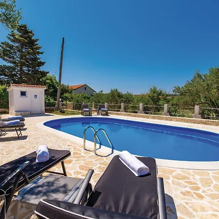Cozy In Barbat With Swimming Pool *