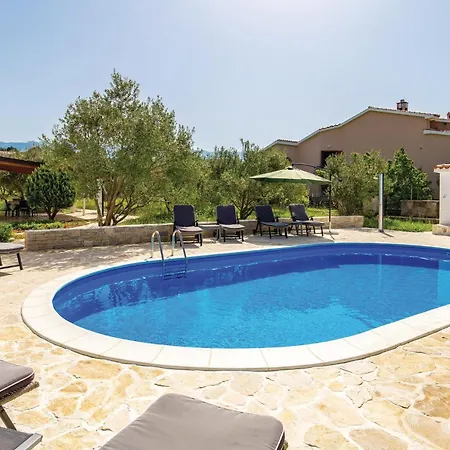 Stunning Apartment In Barbat With Swimming Pool Apartment